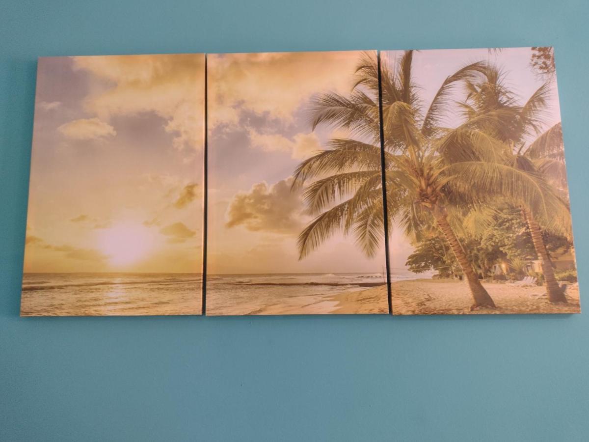 Belo apartamento com vistas para o mar - Pé na areia - Churrasqueira na varanda Praia Grande  Esterno foto
